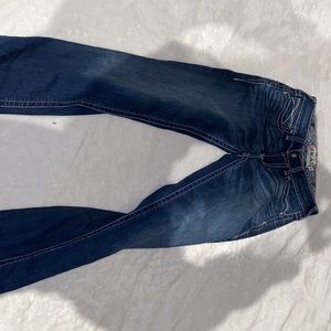 Ariat boot cut jeans hardly worn